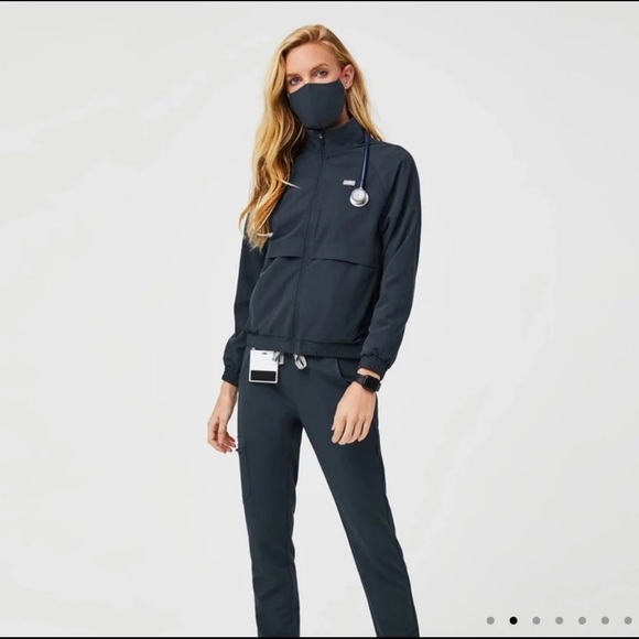 NWT Figs Sydney Jacket - XS - Picture 2 of 2